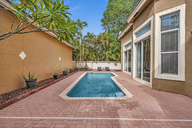 5828 NW 121st Avenue, Coral Springs, FL 33076