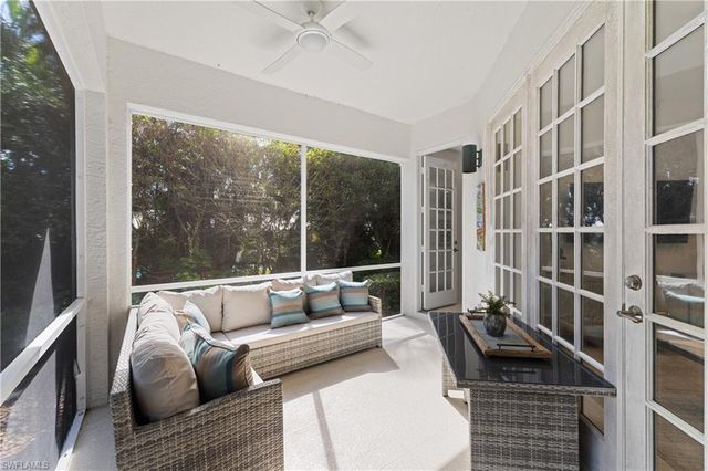 193 Colonade CIR 1506, Naples, FL 34103