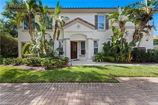 193 Colonade CIR 1506, Naples, FL 34103