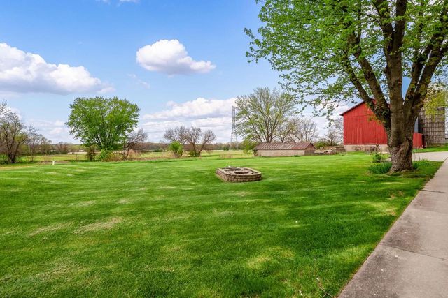6803 St Lawrence Avenue, Beloit, WI 53511