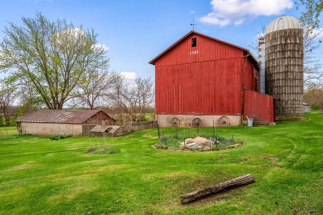 6803 St Lawrence Avenue, Beloit, WI 53511