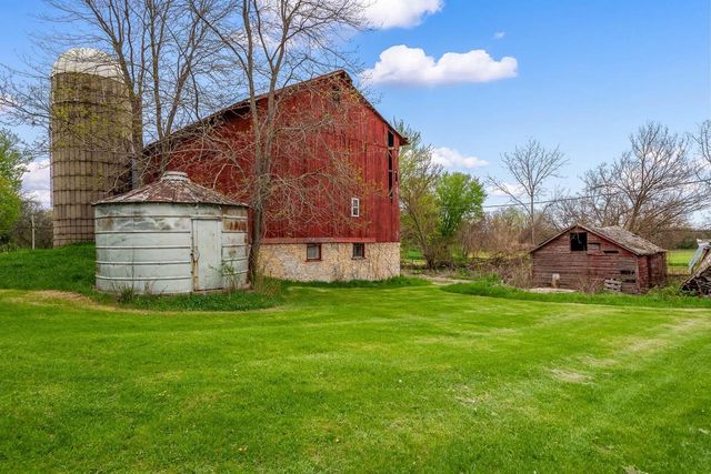 6803 St Lawrence Avenue, Beloit, WI 53511