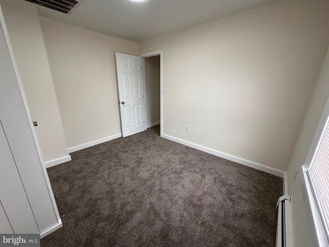 136 N RAILROAD ST, Annville, PA 17003