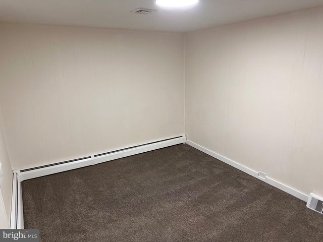 136 N RAILROAD ST, Annville, PA 17003