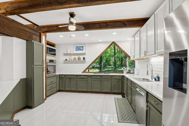 2965 Pond View Court, Marietta, GA 30062