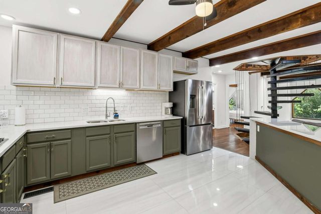 2965 Pond View Court, Marietta, GA 30062