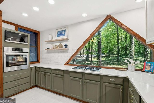 2965 Pond View Court, Marietta, GA 30062