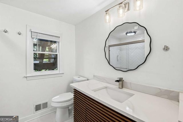 2965 Pond View Court, Marietta, GA 30062