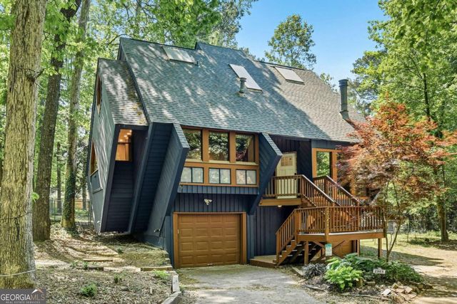 2965 Pond View Court, Marietta, GA 30062