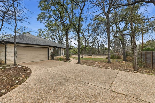 445 Rocky River RD, West Lake Hills, TX 78746