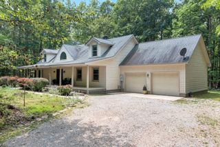 891 Deepwoods Rd, Sewanee, TN 37375