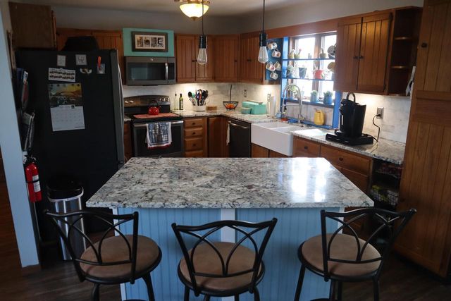 8126 61st AVENUE, Kenosha, WI 53142