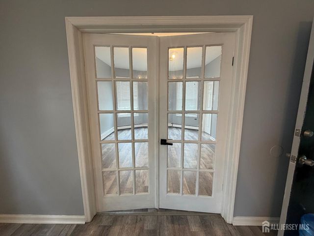 280 S 6th Street 2, Newark, NJ 07103