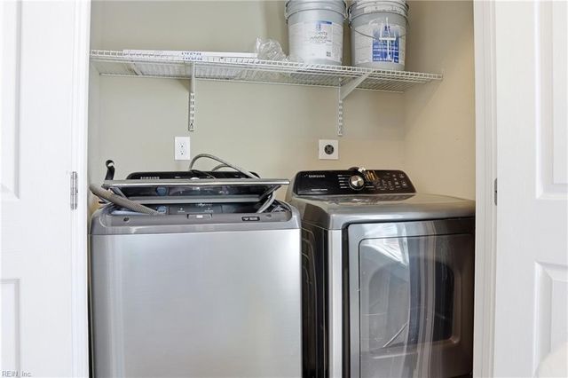 1405 Perry ST, Chesapeake, VA 23324