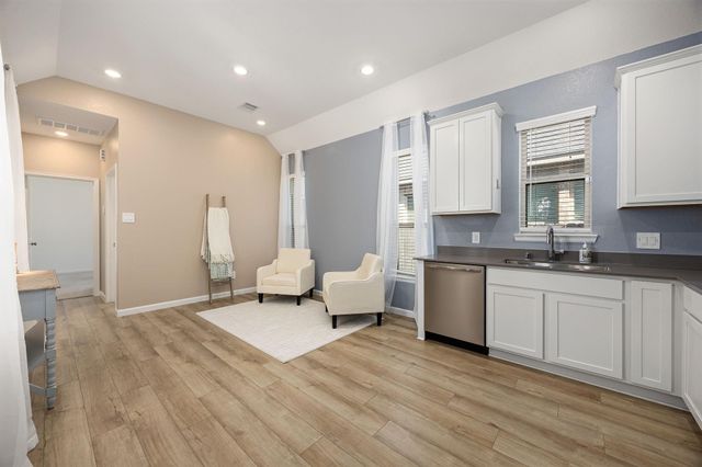 31939 Pippin Orchard Lane, Hockley, TX 77447