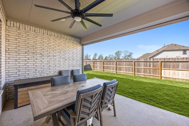 31939 Pippin Orchard Lane, Hockley, TX 77447