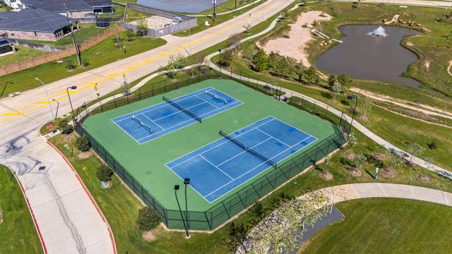 31939 Pippin Orchard Lane, Hockley, TX 77447