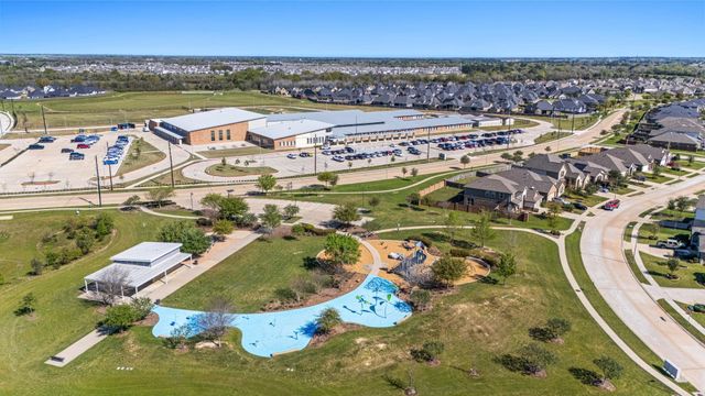 31939 Pippin Orchard Lane, Hockley, TX 77447