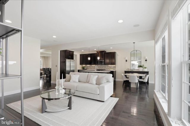 7 CRICKET GRN, Lancaster, PA 17602