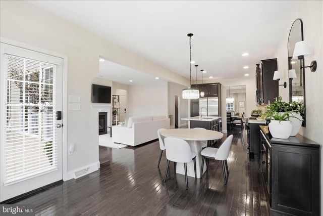 7 CRICKET GRN, Lancaster, PA 17602