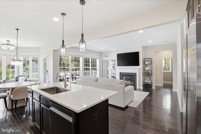7 CRICKET GRN, Lancaster, PA 17602
