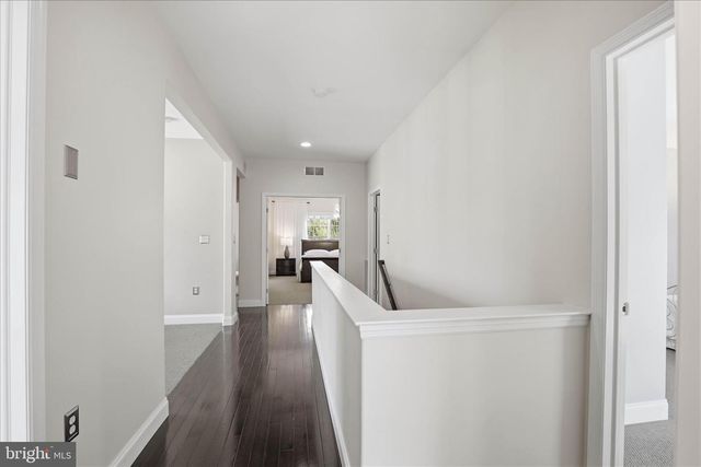 7 CRICKET GRN, Lancaster, PA 17602