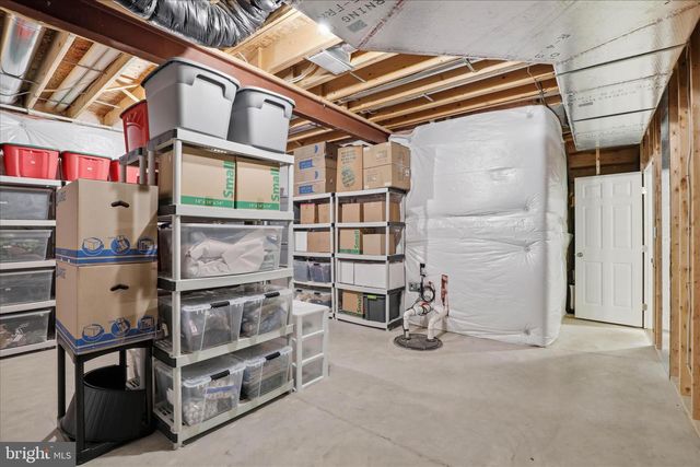 7 CRICKET GRN, Lancaster, PA 17602