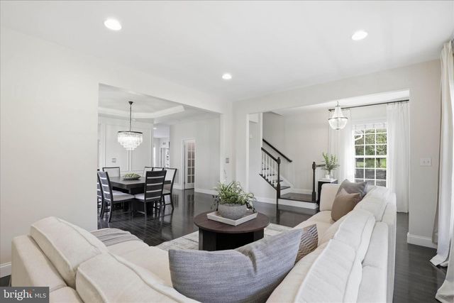 7 CRICKET GRN, Lancaster, PA 17602