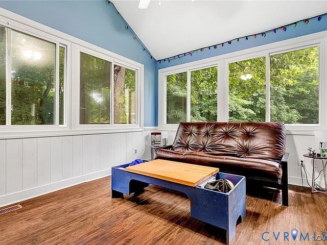 13904 Sunrise Bluff Rd, Chesterfield, VA 23112