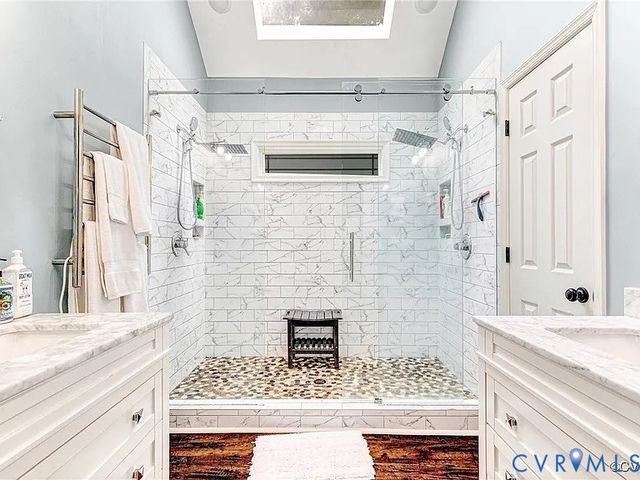 13904 Sunrise Bluff Rd, Chesterfield, VA 23112