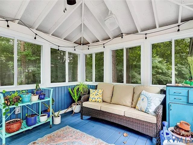 13904 Sunrise Bluff Rd, Chesterfield, VA 23112