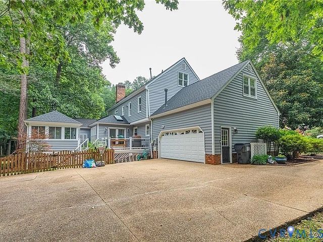 13904 Sunrise Bluff Rd, Chesterfield, VA 23112