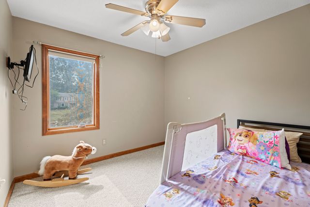 40 Abbey Court, Cheshire, CT 06410