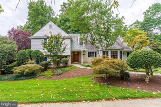 1995 LANCASHIRE DR, Potomac, MD 20854