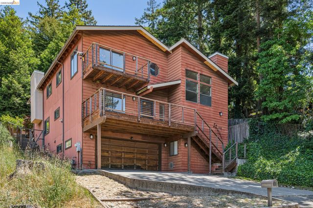 3510 Brunell Dr, Oakland, CA 94602