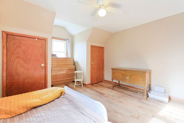 75 Lake St, Uxbridge, MA 01569