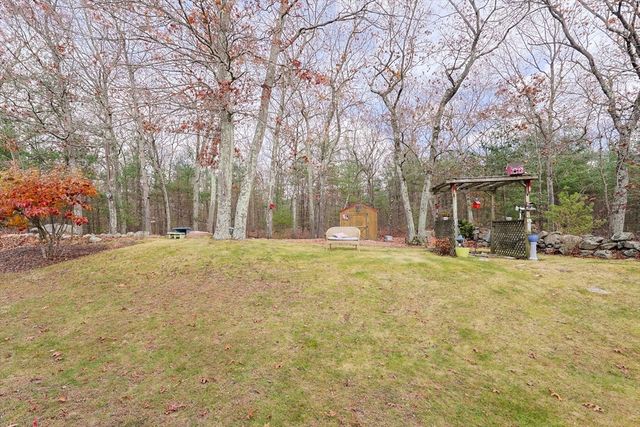 75 Lake St, Uxbridge, MA 01569