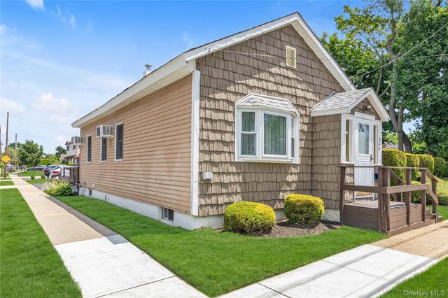 369 Maple Avenue, East Meadow, NY 11554