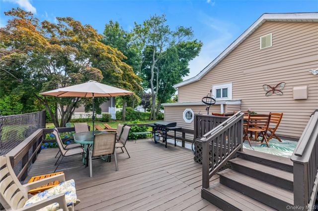 369 Maple Avenue, East Meadow, NY 11554