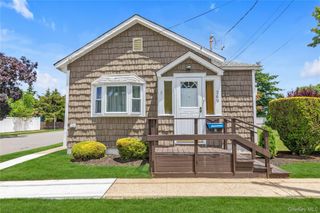 369 Maple Avenue, East Meadow, NY 11554
