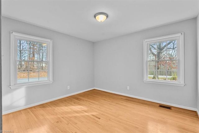 8163 US Highway 220 Bus, Randleman, NC 27317