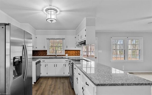 8163 US Highway 220 Bus, Randleman, NC 27317