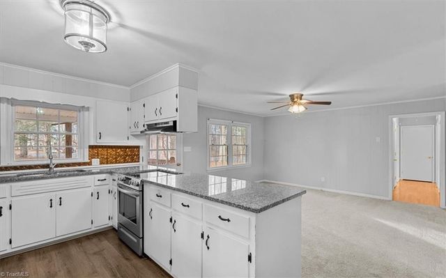 8163 US Highway 220 Bus, Randleman, NC 27317