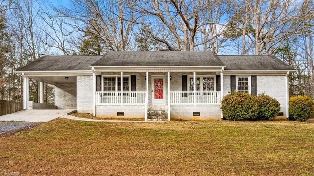 8163 US Highway 220 Bus, Randleman, NC 27317