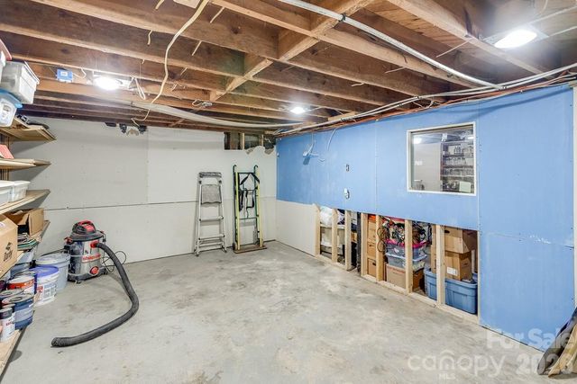 3 Odie Lane, Candler, NC 28715