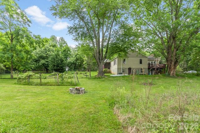3 Odie Lane, Candler, NC 28715
