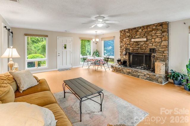 3 Odie Lane, Candler, NC 28715