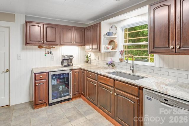 3 Odie Lane, Candler, NC 28715