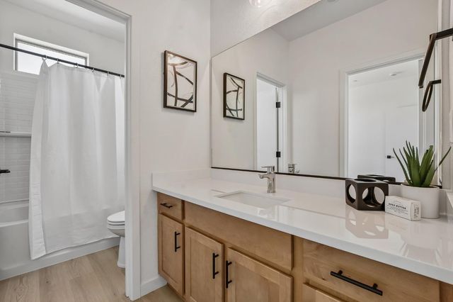 2079 Freya Walk, Sacramento, CA 95835