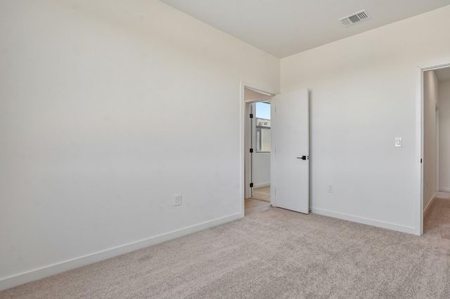2079 Freya Walk, Sacramento, CA 95835